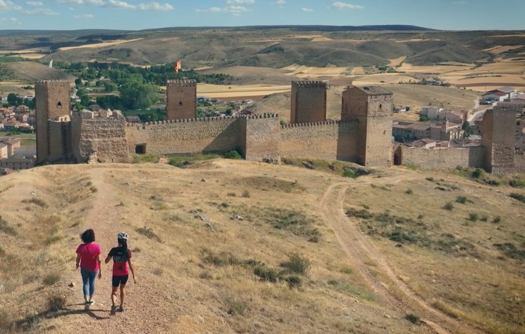 Molina de Aragón, escenario de cierre del próximo capítulo de ‘El Camino del Cid: Diario de una Ciclista’