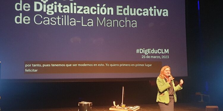 La Consejería de Educación destina 16 mill. de euros a robótica y programación en centros educativos de CLM
