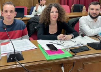 IU Azuqueca, la moción para desbloquear la negociación colectiva en el sector de la limpieza de los edificios aprobada por unanimidad 