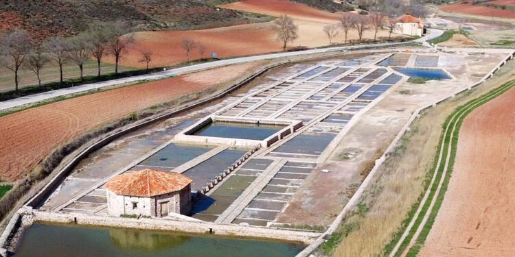 El Gobierno de CLM invierte más de un millón de euros en obras de rehabilitación del Monasterio de Monsalud y las Salinas de Saelices de la Sal