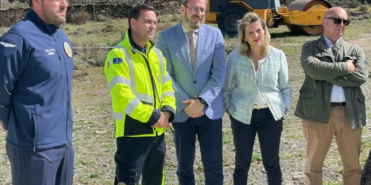 SESCAM amplía su red de transporte sanitario aéreo con la incorporación de la helisuperficie de Campillo de Ranas, la más extensa de Europa