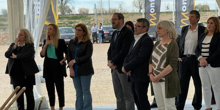 Patricia Franco inaugura la primera piedra de la Plataforma Logística Montepino Ruiseñor en Guadalajara