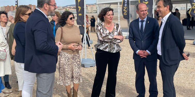 Patricia Franco inaugura la primera piedra de la Plataforma Logística Montepino Ruiseñor en Guadalajara