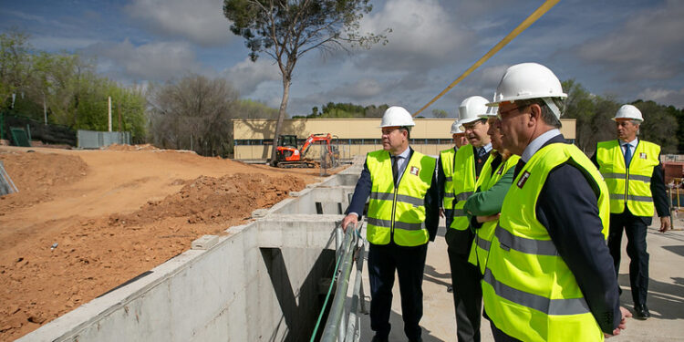 El presidente de CLM firma convenio con la Universidad de Alcalá de Henares para la construcción del nuevo campus de Guadalajara