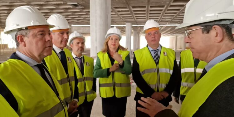 El presidente de CLM firma convenio con la Universidad de Alcalá de Henares para la construcción del nuevo campus de Guadalajara