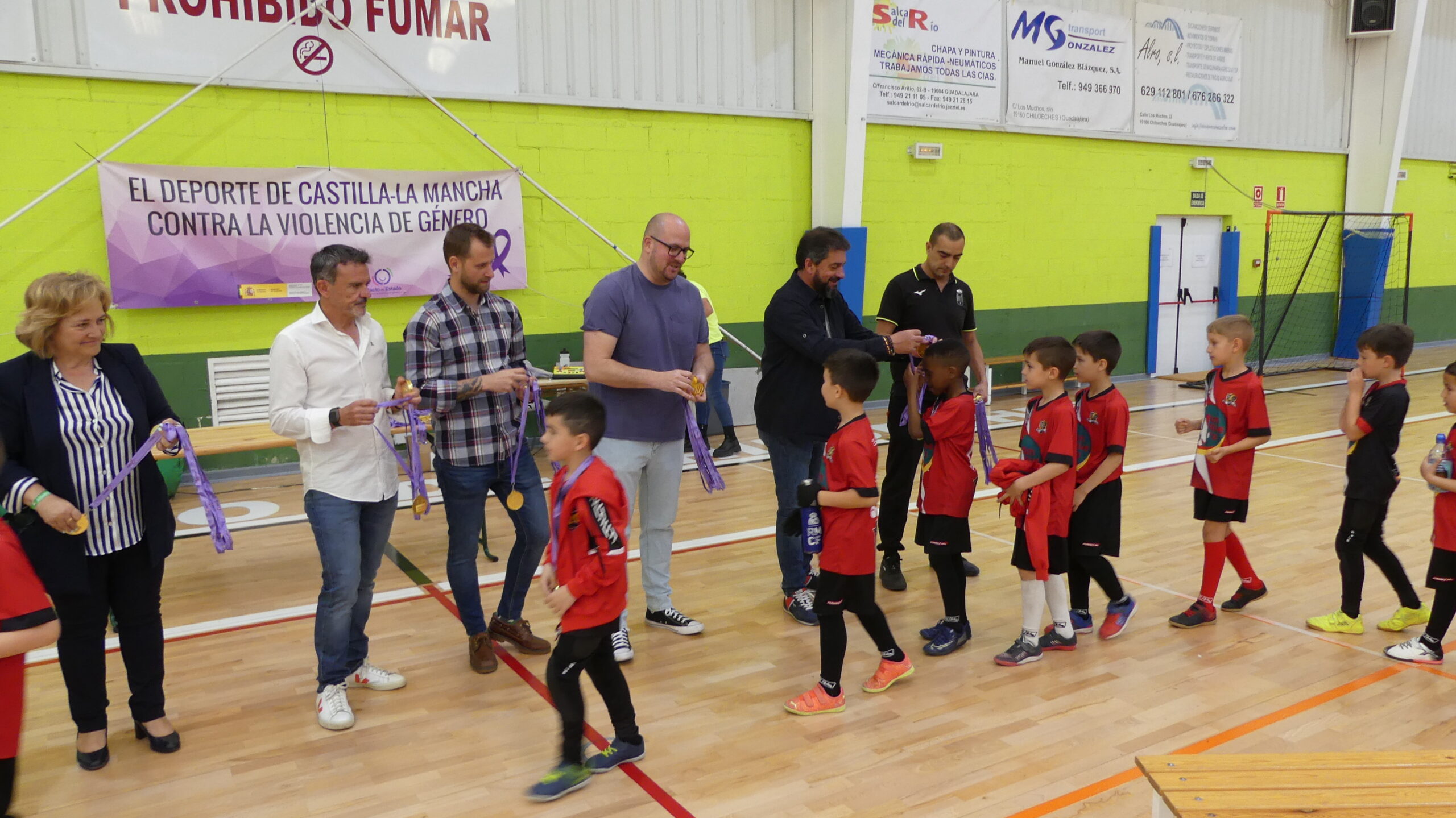 La liga "Futuros Campeones" de fútbol sala concluye con éxito en Chiloeches