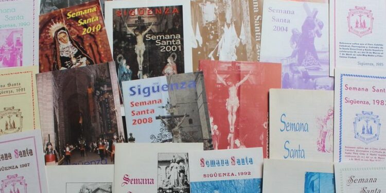 Fervor y pasión en la Semana Santa de Sigüenza 2023: Nuevas incorporaciones y restauración de patrimonio artístico