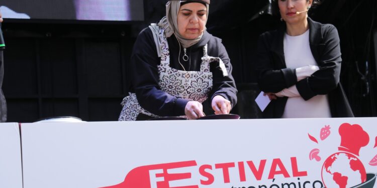 La diversidad de la cocina mundial protagoniza el Festival Gastronómico Multicultural de Sigüenza