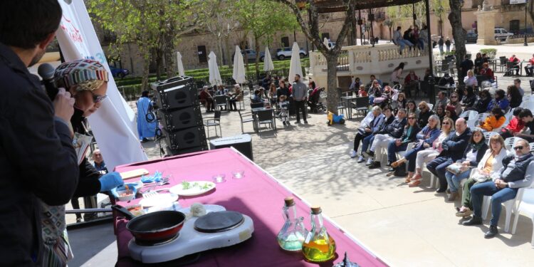 La diversidad de la cocina mundial protagoniza el Festival Gastronómico Multicultural de Sigüenza