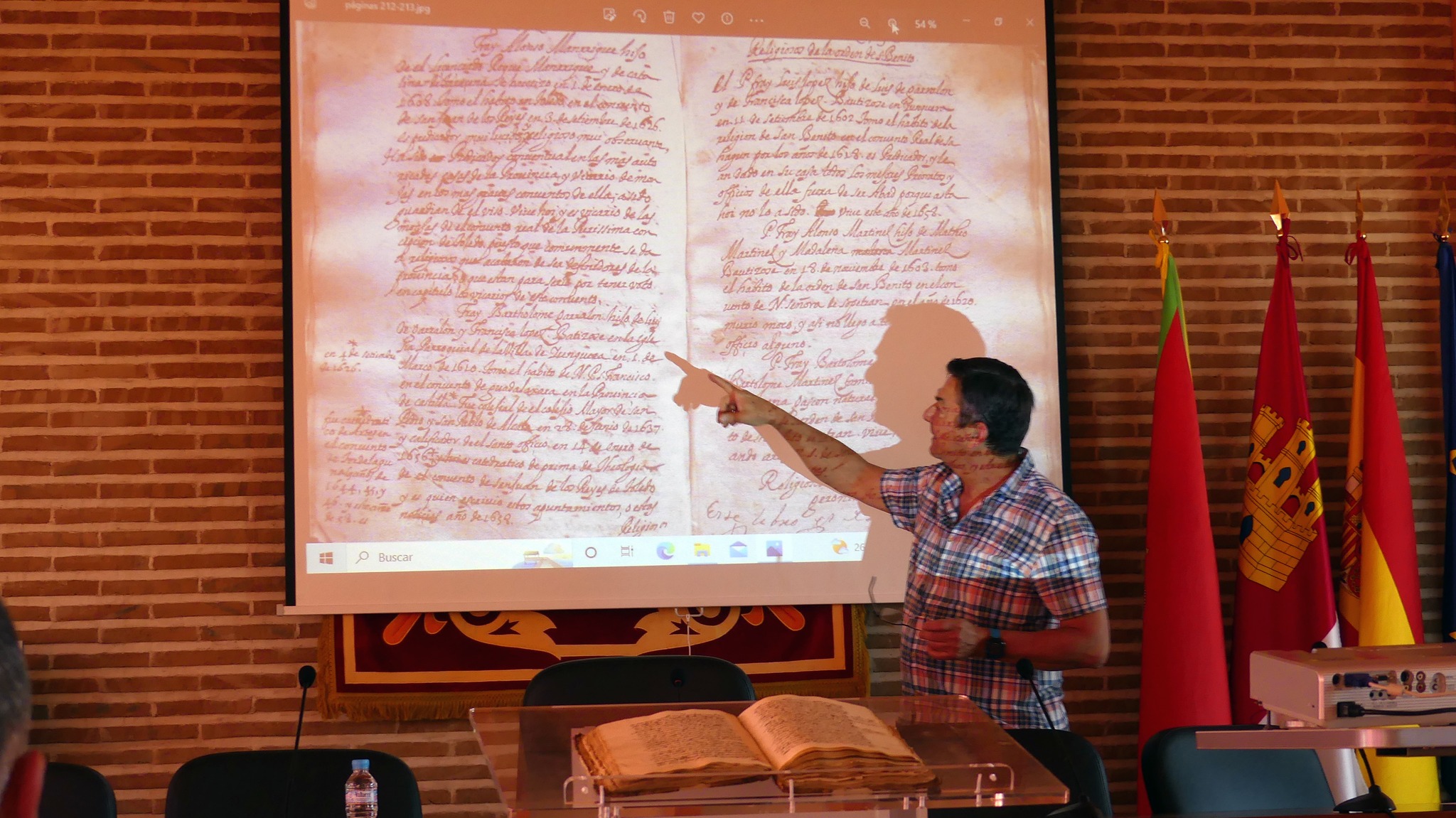 La Biblioteca de Yunquera de Henares presenta un manuscrito histórico del siglo XVII
