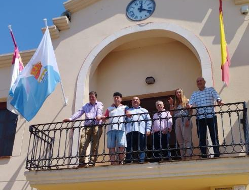 El Ayuntamiento de Espinosa de Henares celebra el Pleno de Constitución y elige a Eduardo Navarro como Alcalde por unanimidad.