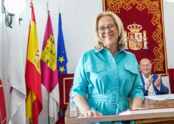 Montserrat Rivas asume como alcaldesa de Fuentenovilla tras obtener mayoría absoluta en las elecciones municipales