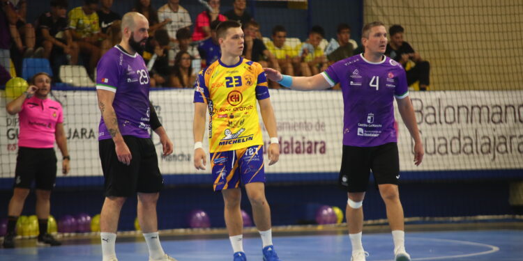 BM Guadalajara by DXTenGuada - Santi Molina 11