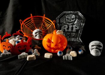 Consejos para Compras Seguras en Halloween: Alerta de Salud Pública en Castilla-La Mancha