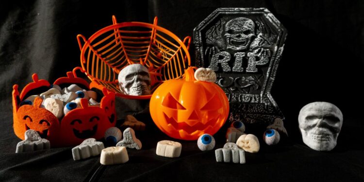Consejos para Compras Seguras en Halloween: Alerta de Salud Pública en Castilla-La Mancha