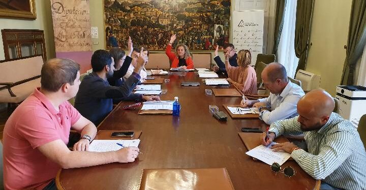 La Diputación de Guadalajara Apoya a Municipios Menores de 20,000 Habitantes con Subvenciones para el Servicio de Ayuda a Domicilio