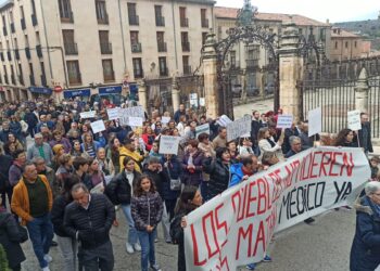 Protesta Ciudadana por la Falta de Médicos: Voces Unidas en 14 Pueblos de Guadalajara