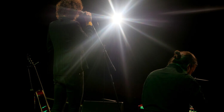 ¡Inicia con Éxito la Cuarta Edición de las Noches Acústicas de Cabanillas 2024 con Nacho Sarria y Víctor Pescador!