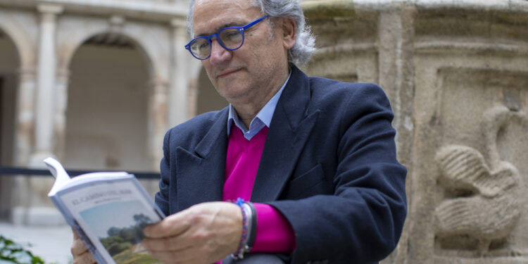 'El Camino del Mar' de Alfredo Álvarez: Una Mirada a la Vida a Través de Relatos