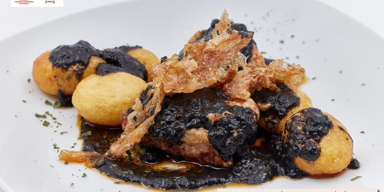 Yunqueranos y turistas disfrutan de una variedad de tapas en los establecimientos participantes durante todo el fin de semana