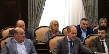 El PP de la Diputación saca adelante una moción de apoyo a las centrales nucleares, pese a la abstención del PSOE