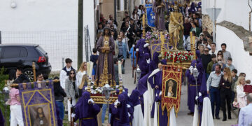 Procesión de los "Pasos" en Yunquera de Henares: Tradición y Devoción