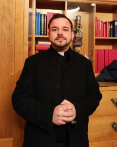 Raul Perez Sacerdote de Molina de Aragon