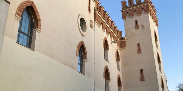 AIKE PIDE QUE LA AMPLIACIÓN DEL ARCHIVO MILITAR NO INVISIBILICE LOS RESTOS DE LA FACHADA DE LA ACADEMIA DE INGENIEROS