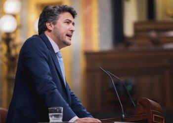 López Maraver insiste en el Congreso en excluir al lobo del listado especies protegidas