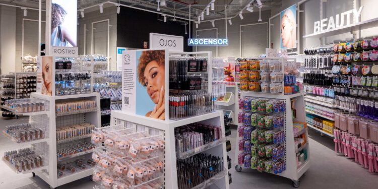 Primark Inaugura su Primera Tienda en Alcalá de Henares