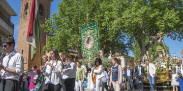 ¡Descubre las emocionantes Fiestas Patronales en Honor al Santo Cristo de la Esperanza en Marchamalo!