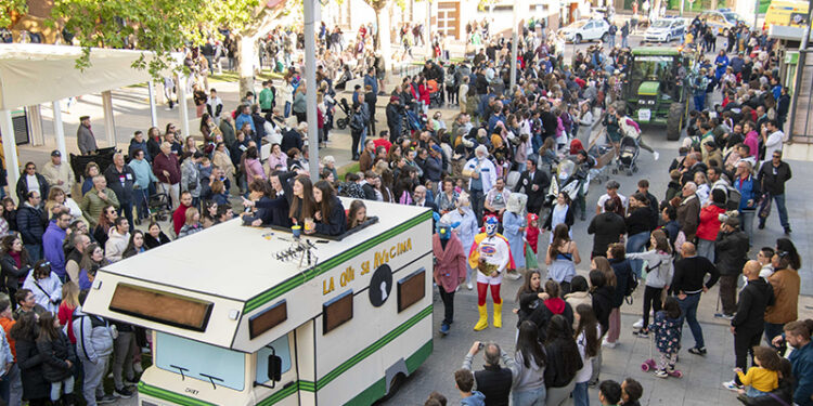 María Mateo, Joven Actriz y Dramaturga, Pregonó el Inicio de las Fiestas en Honor al Cristo de la Esperanza 2024 en Marchamalo