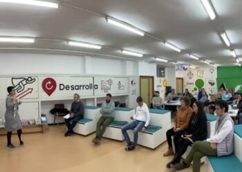 Castilla-La Mancha impulsa la educación digital con una inversión de 10 millones de euros en dispositivos de robótica para el programa 'Código Escuela 4.0'