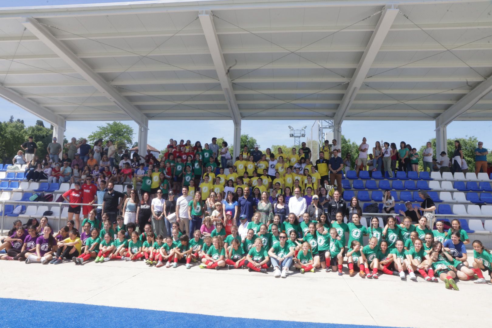 Guadalajara Rinde Homenaje a las Pioneras del Fútbol Femenino en el I Encuentro de Fútbol