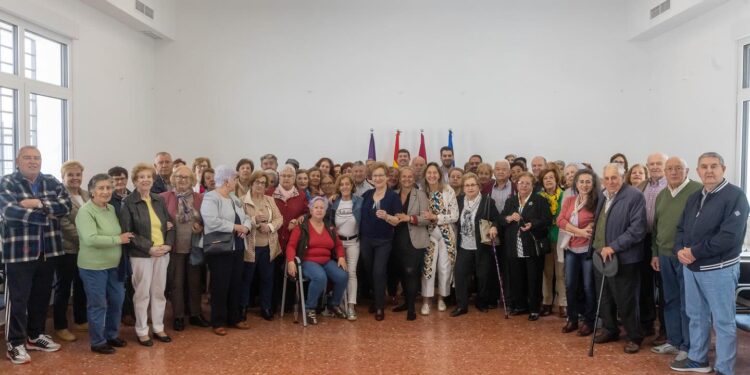 ¡Reforma del Centro Social La Amistad de Guadalajara! La alcaldesa Ana Guarinos lidera la iniciativa de eficiencia energética