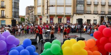 Castilla-La Mancha Reafirma su Compromiso con los Derechos LGTBI en la Semana del Orgullo 2024
