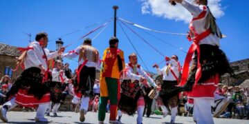 Descubre la Octava del Corpus 2024 en Valverde de los Arroyos