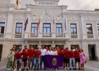 Guadalajara Celebra el Ascenso del FS Ciudad de Guadalajara a Segunda B: La Alcaldesa Ana Guarinos Felicita al Equipo