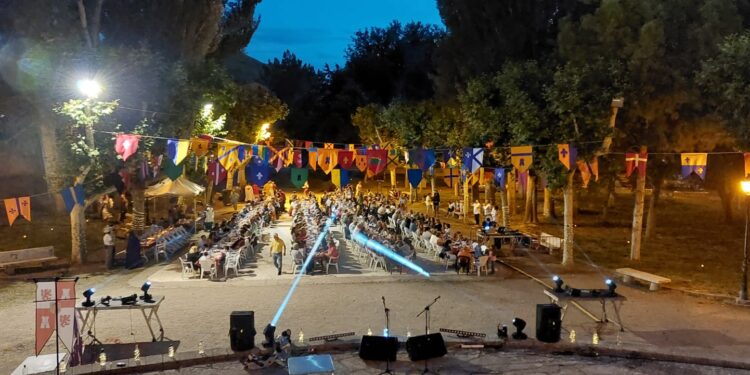 San Juan 2024 en Jadraque: Cena Medieval y Anuncio de Restauración del Castillo del Cid