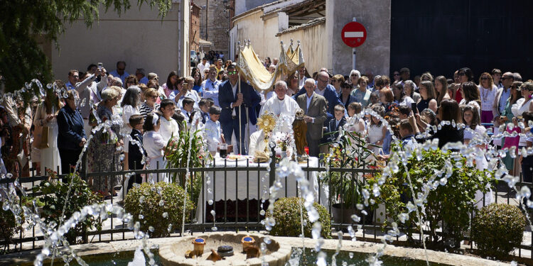 Yunquera de Henares: Emotiva Celebración del Corpus Christi 2024