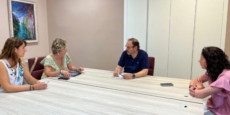 El Ayuntamiento de Guadalajara Refuerza su Compromiso con AFANION y las Familias de Niños con Cáncer