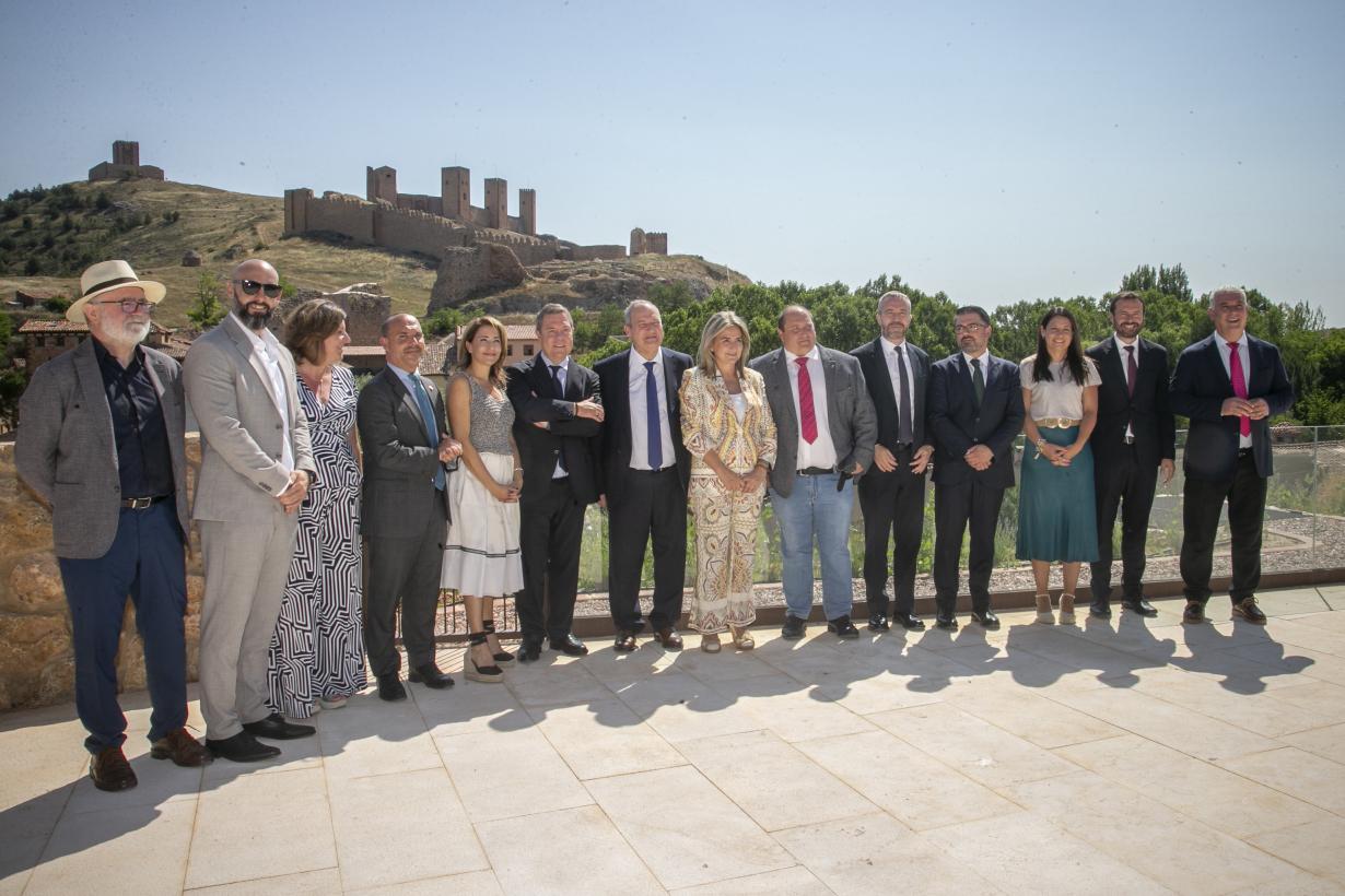 Acto de entrega de Parador de Molina de Aragon