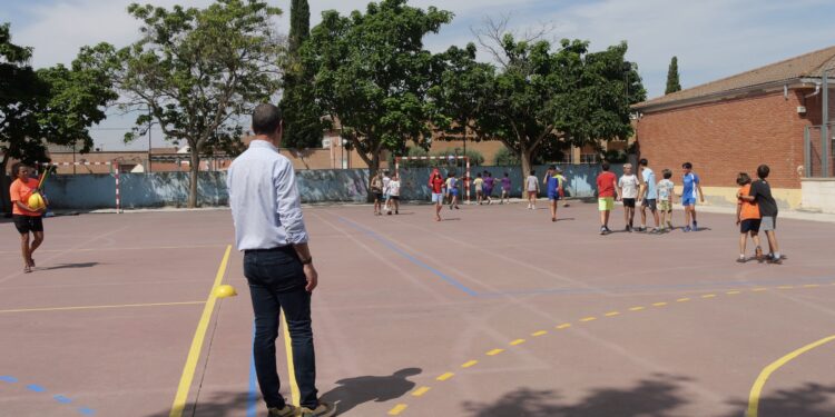 Alovera Ofrece Más de 2600 Plazas Gratuitas para Campamentos Infantiles y Juveniles en Verano 2024