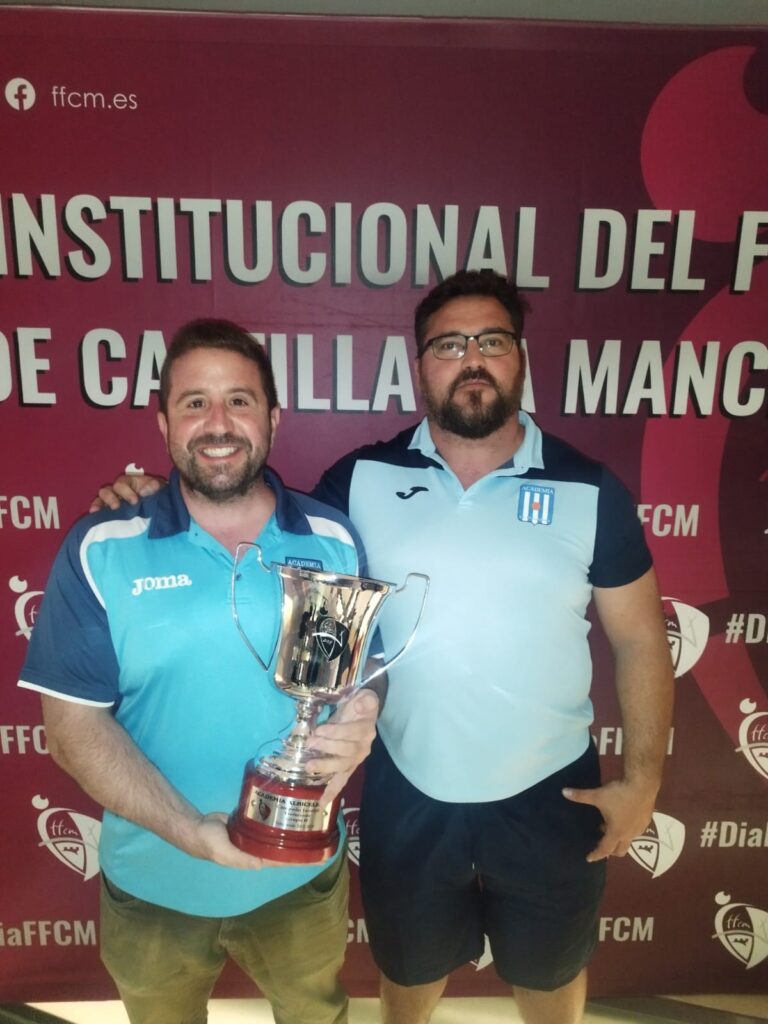 Academia Albiceleste Destaca en el XXVII Día Institucional de la FFCM: Campeones de la Liga Juvenil Preferente y Ascenso a Juvenil Nacional