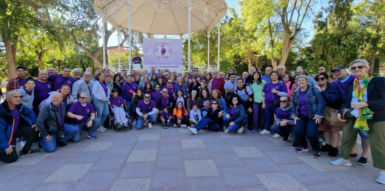 Día Internacional de las Personas Sordas: Castilla-La Mancha Promueve la Lengua de Signos y la Inclusión