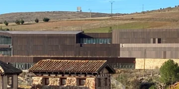 El Parador de Molina: ¡Un Gran Proyecto que Hace Aguas!