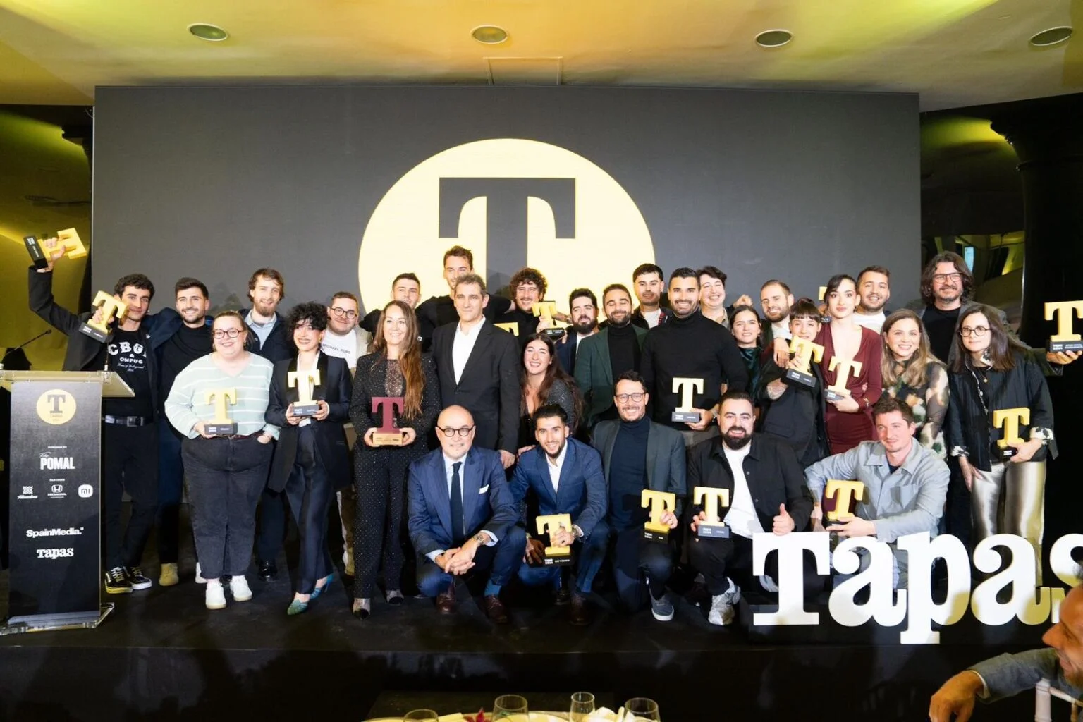 Restaurante Fardel recibe la T de Oro 2024