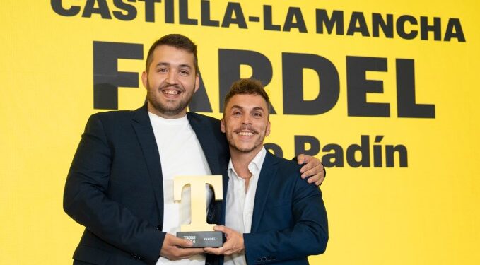 Nacho Padín del Restaurante Fardel de Guadalajara recibe la T de Oro 2024
