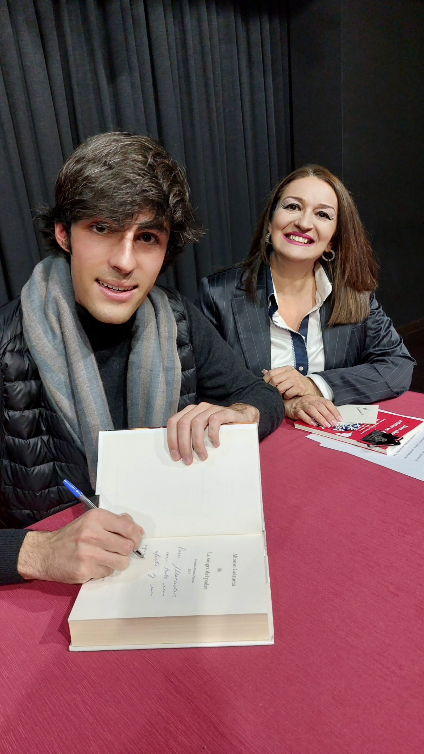 Alfonso Goizueta presenta La sangre del padre en la Biblioteca de Alovera