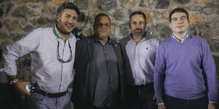 Abascal acusa a García-Page de "disidencia calculada" en Toledo